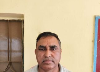 पुलिस चौकी पिपलिया कला,चौकी प्रभारी एएसआई भागाराम को 1,00,000/- रूपये रिश्वत लेते रंगे हाथों गिरफ्तार किया गया,,