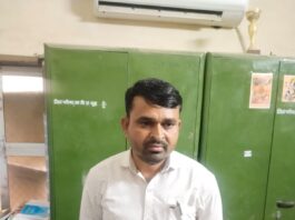 श्री गंगानगर में कनिष्ठ सहायक, जिला परिषद् चूरू को 5,000/ रूपये रिश्वत लेते रंगे हाथो गिरफ्तार,,