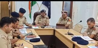 पुलिस आयुक्त ने कानून व्यवस्था एवं अपराध नियंत्रण को लेकर की समीक्षा बैठक ,,आमजन में विश्वास एवं अपराधियों में भय की भावना विकसित करने पर जोर,,